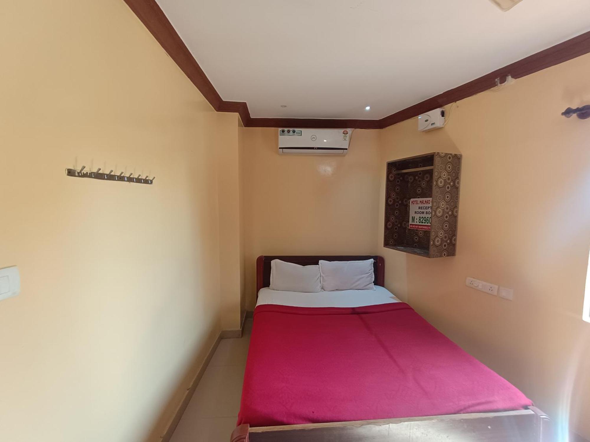 Kumbalgod Hotel Malnad Grand Inn מראה חיצוני תמונה