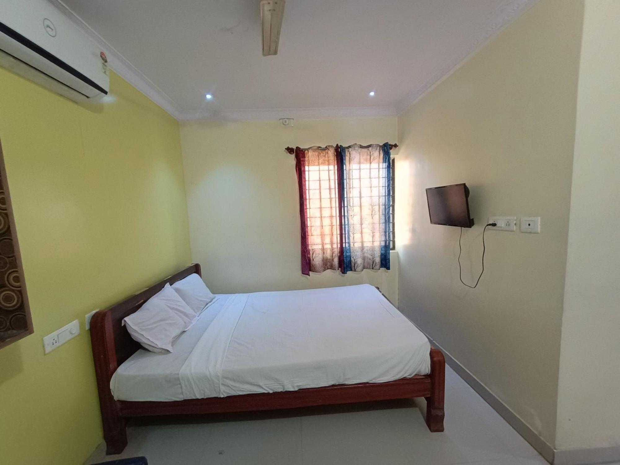Kumbalgod Hotel Malnad Grand Inn מראה חיצוני תמונה