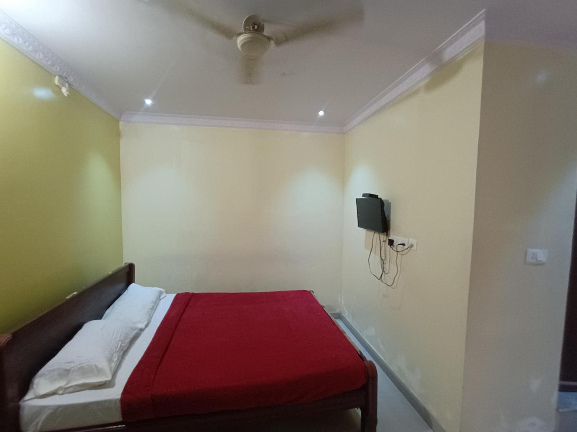 Kumbalgod Hotel Malnad Grand Inn מראה חיצוני תמונה