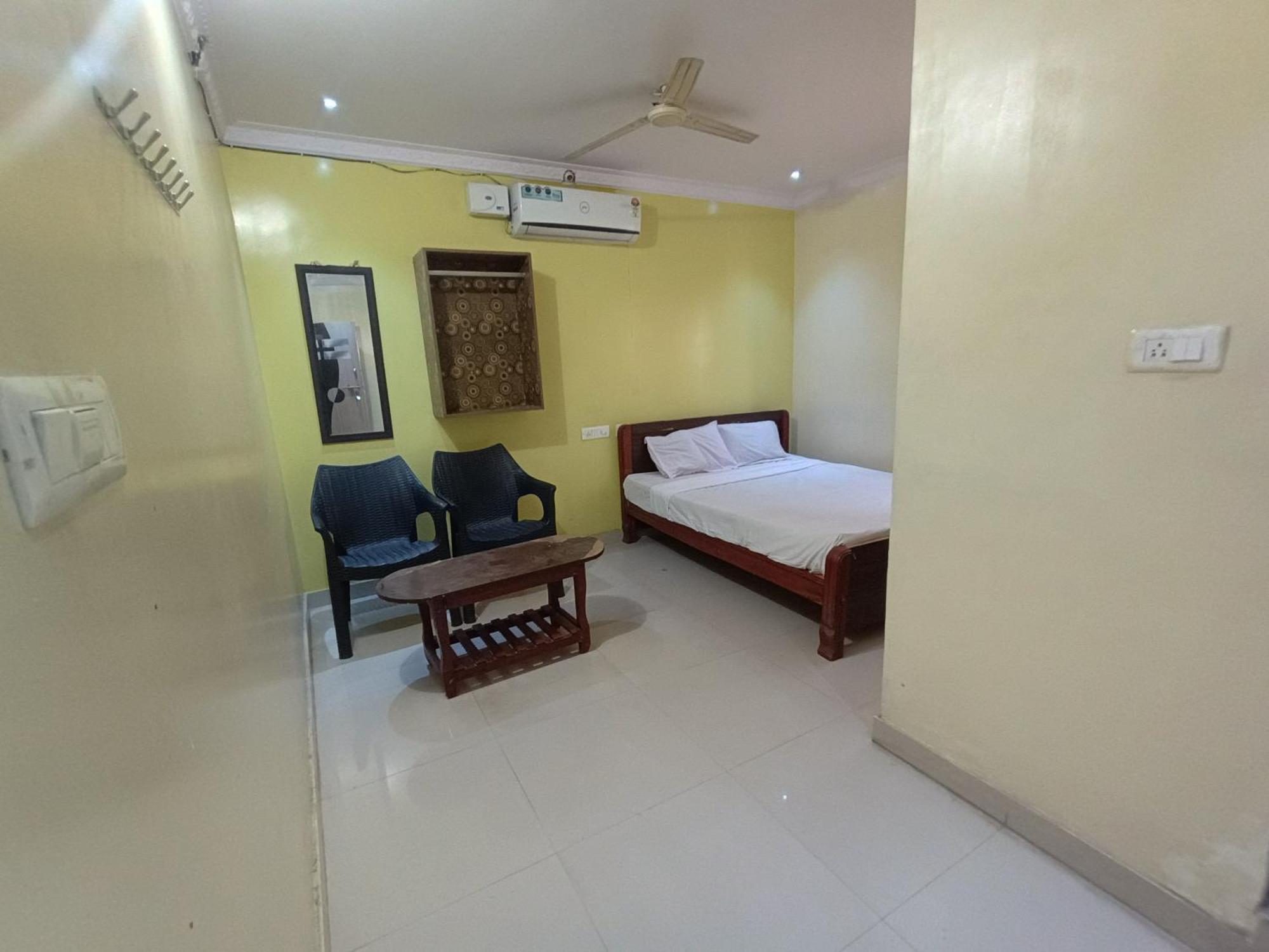 Kumbalgod Hotel Malnad Grand Inn מראה חיצוני תמונה